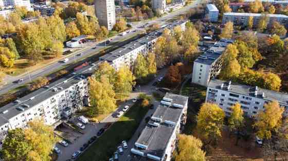 Kafejnīcas telpas blakus Ķengaraga tirgum - Maskavas ielā 250 k-3.  Telpas atrodas daudzdzīvokļu māj Рига