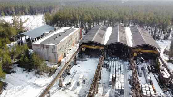 Laukums/noliktava Siguldā.  + Laiduma izmērs 18mx192m. + Nojumē griestu augstums ~ 9m, līdz telfera  Sigulda