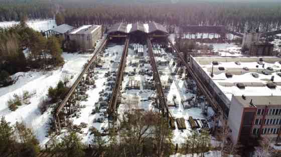 Laukums/noliktava Siguldā.  + Laiduma izmērs 18mx192m. + Nojumē griestu augstums ~ 9m, līdz telfera  Sigulda