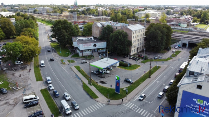 Предлагается в аренду коммерческое здание в самом центре Риги!  Здание общей Рига - изображение 2