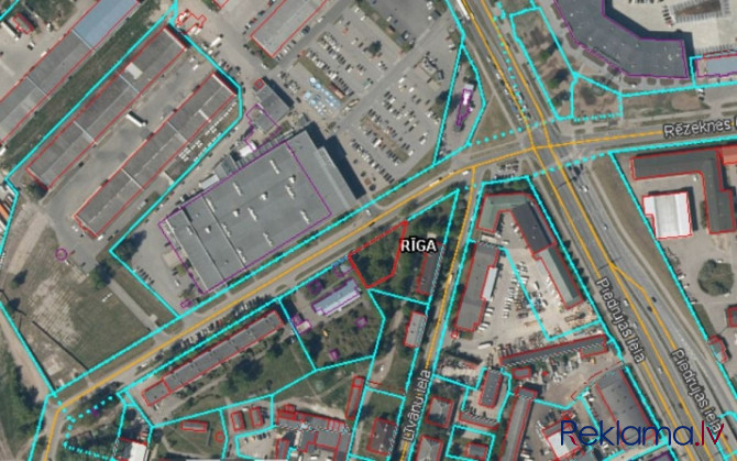 Iegādei pieejams zemes gabals Krasta masīvā, jauktas centra apbūves teritorijā.   Zemesgabals ar kop Рига - изображение 2