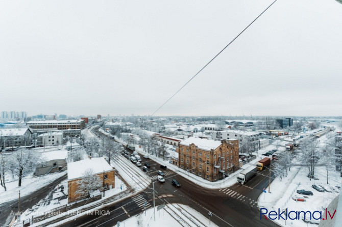 Birojs ar panorāmas skatu Ganību dambī 36.  + 1 telpa. + Logi divās telpās pusēs. + Lamināta Rīga - foto 4