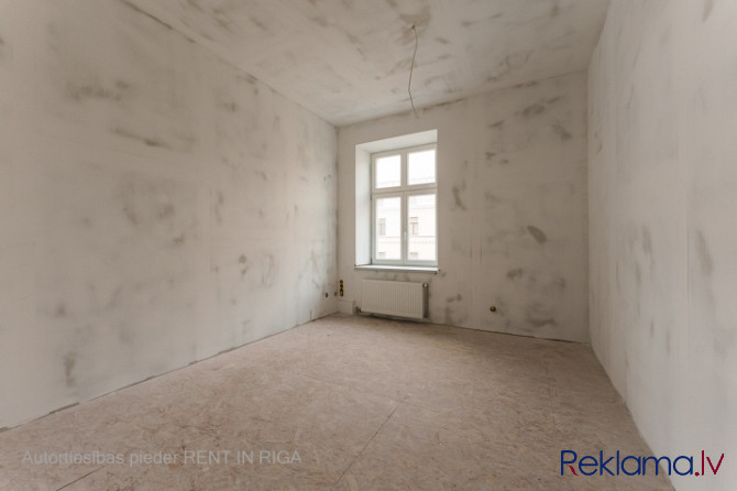 Iegādei pieejams studio tipa dzīvoklis renovēta ēka pašā Rīgas centrā  Šī ir lieliska Rīga - foto 3