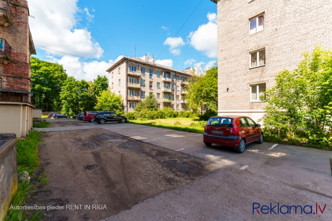 Piedāvājumā plašs vienistabas dzīvoklis ar kopējo platību 32.2kvm Āgenskalnā, Kalnciema Rīga - foto 1