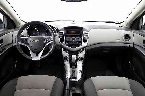 Chevrolet Cruze Comfort ATM 2.0 VCDi 110kW Tallina