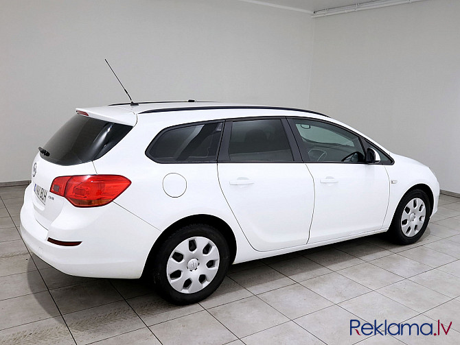 Opel Astra Sports Tourer 1.7 CDTi 81kW Таллин - изображение 3