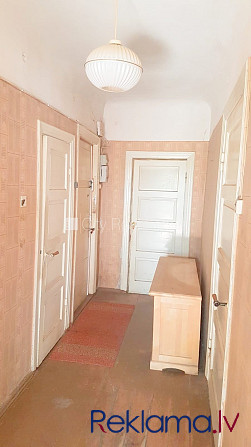 Studio tipa, virtuve apvienota ar viesistabu 35 m2, centrālā apkure, jauna santehnika, lamināta Rīga - foto 16