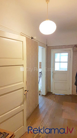 Studio tipa, virtuve apvienota ar viesistabu 35 m2, centrālā apkure, jauna santehnika, lamināta Rīga - foto 10