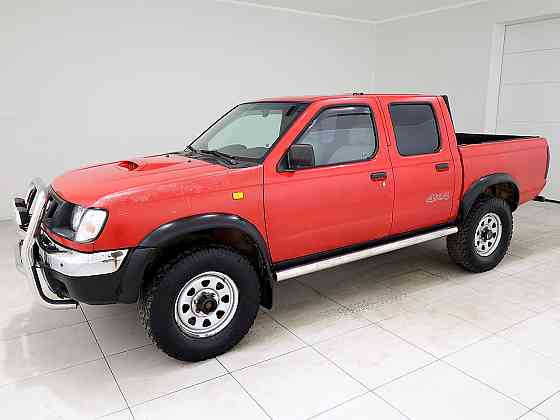 Nissan Pickup Doublecab 4X4 2.5 dCi 76kW Tallina