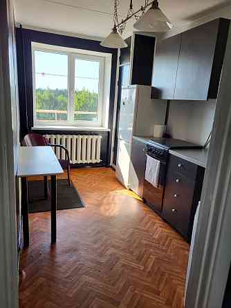 Izīrē Ilgtermiņā 1-Istabas Dzīvokli Juglā, Dzīvoklis Silts, Saulains ar Skaistu Skatu uz Ezeru... Rīga