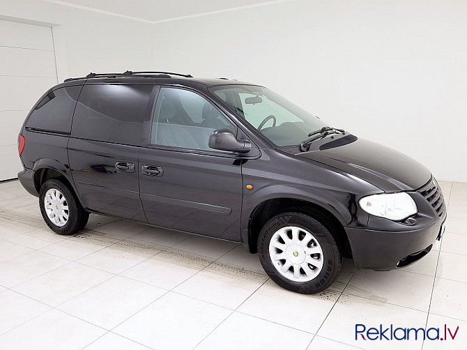 Chrysler Voyager Comfort ATM 2.8 CRD 110kW Tallina - foto 1