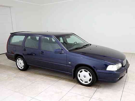 Volvo V70 Estate 2.5 D5 103kW Tallina