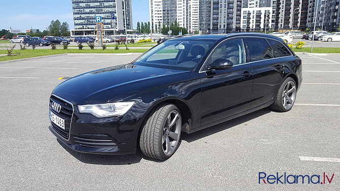 Vienās Rokās, Servisa Grāmatiņa no Moller Auto Rīga - foto 1