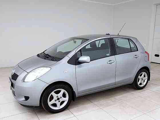 Toyota Yaris Linea Sol A-C 1.3 64kW Tallina