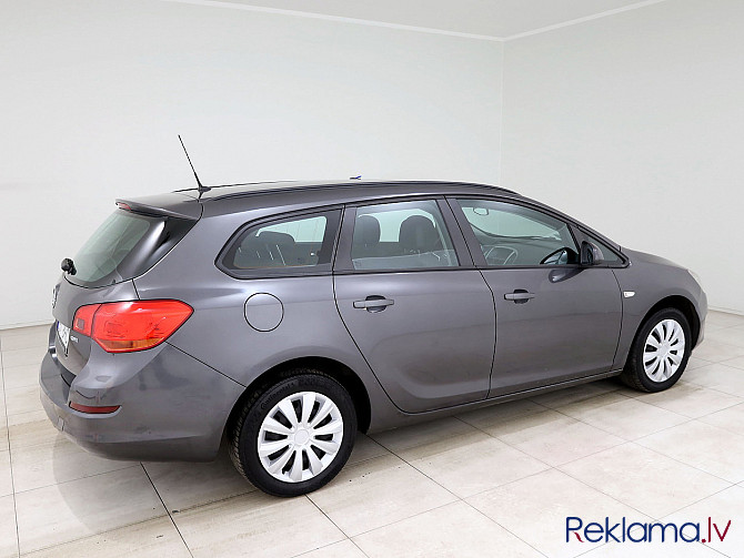 Opel Astra Sports Tourer 1.7 CDTi 81kW Таллин - изображение 3