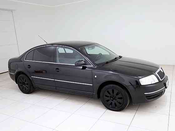 Skoda Superb Highline ATM 2.5 TDI 120kW Tallina