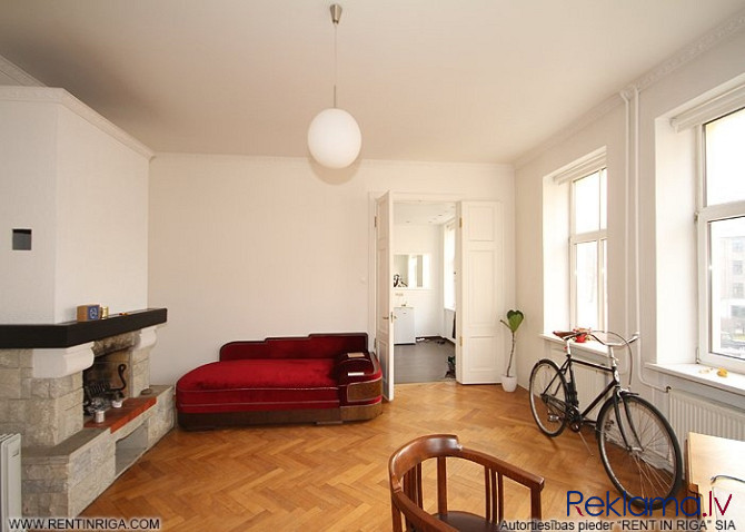 Spacious 2-room apartment in Riga's quiet center. Located at the corner of Dzirnavu and Ganu streets Рига - изображение 2