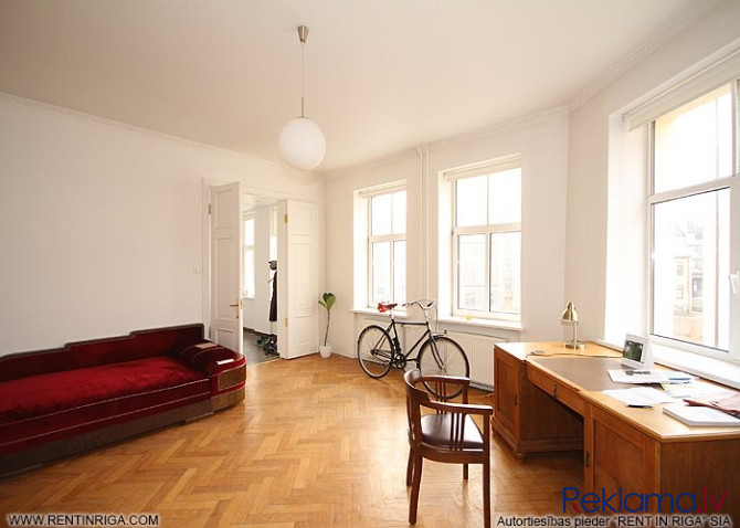 Spacious 2-room apartment in Riga's quiet center. Located at the corner of Dzirnavu and Ganu streets Рига - изображение 1