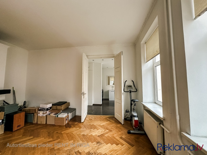 Spacious 2-room apartment in Riga's quiet center. Located at the corner of Dzirnavu and Ganu streets Рига - изображение 7