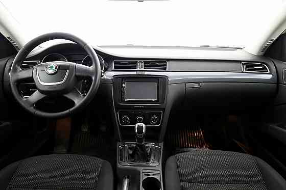 Skoda Superb Comfortline 1.8 118kW Tallina