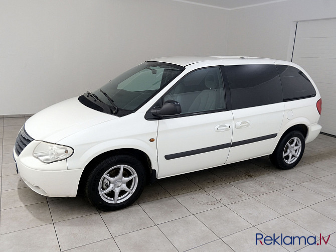 Chrysler Voyager Comfort ATM 2.8 CRD 110kW Tallina - foto 2