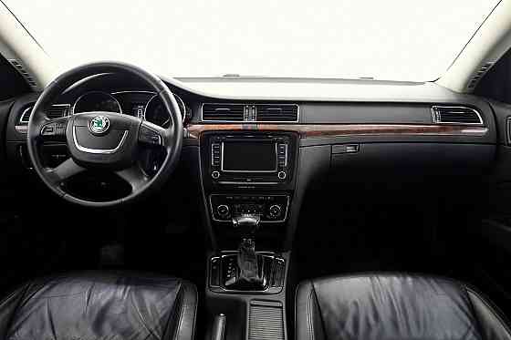 Skoda Superb Highline ATM 2.0 TDI 125kW Таллин