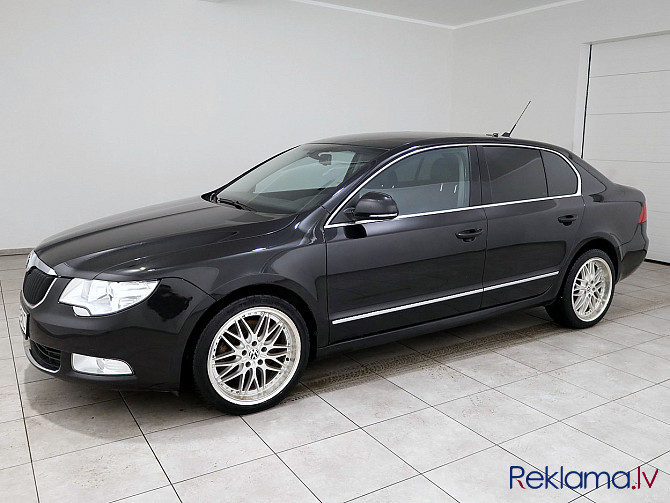 Skoda Superb Highline ATM 2.0 TDI 125kW Таллин - изображение 2