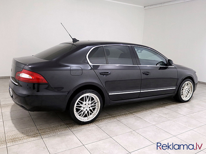 Skoda Superb Highline ATM 2.0 TDI 125kW Таллин - изображение 3