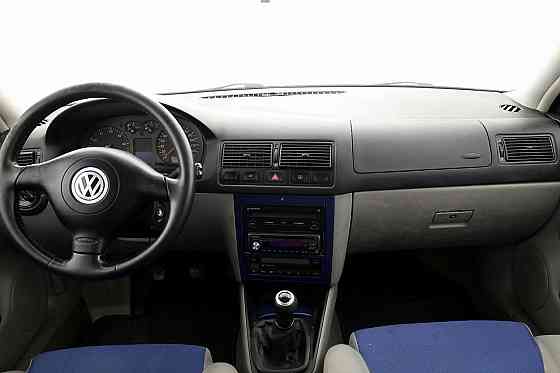 Volkswagen Golf Genetarion 1.6 77kW Таллин