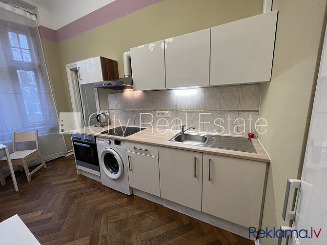 Pagalma ēka, renovēta māja, apsaimniekošanas maksa mēnesī 126,94 EUR, slēgts pagalms, Rīga - foto 5