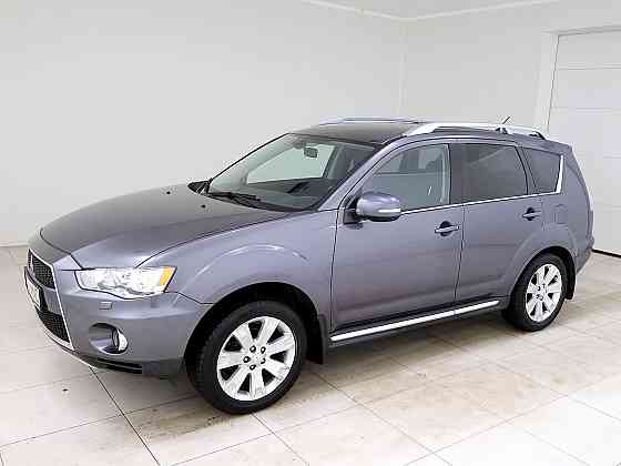 Mitsubishi Outlander Luxury Facelift ATM 2.4 125kW Tallina