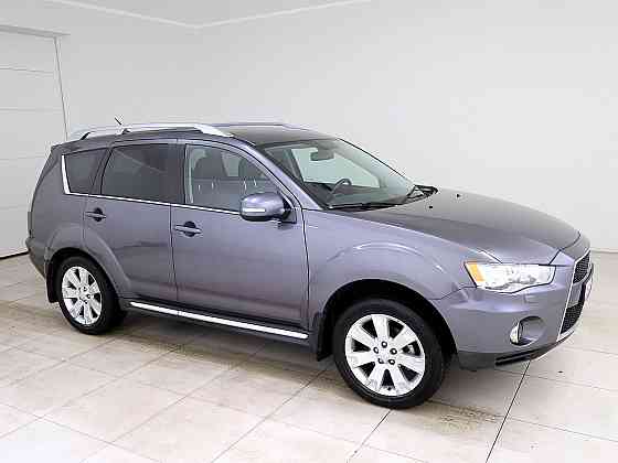 Mitsubishi Outlander Luxury Facelift ATM 2.4 125kW Tallina