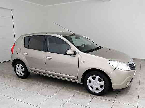 Dacia Sandero Elegance 1.6 64kW Tallina