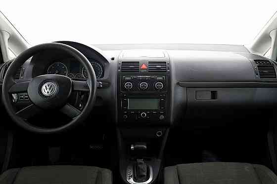 Volkswagen Touran Comfortline ATM 2.0 TDI 103kW Tallina