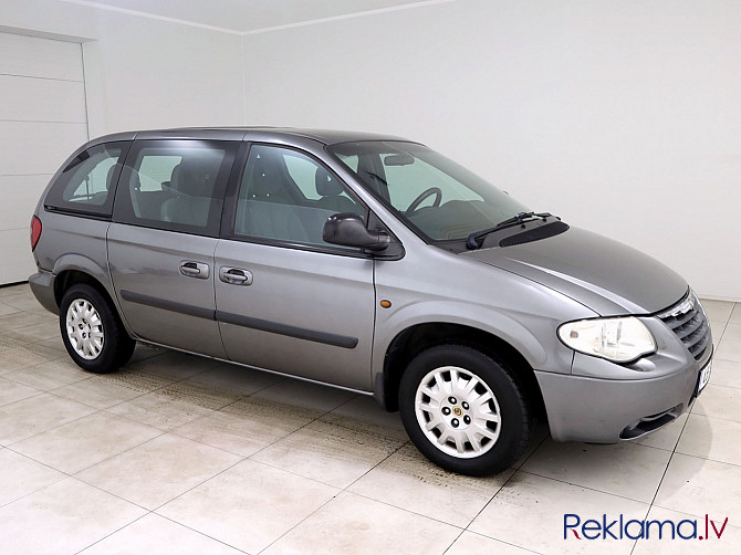 Chrysler Voyager Comfort ATM 2.8 CRD 110kW Tallina - foto 1