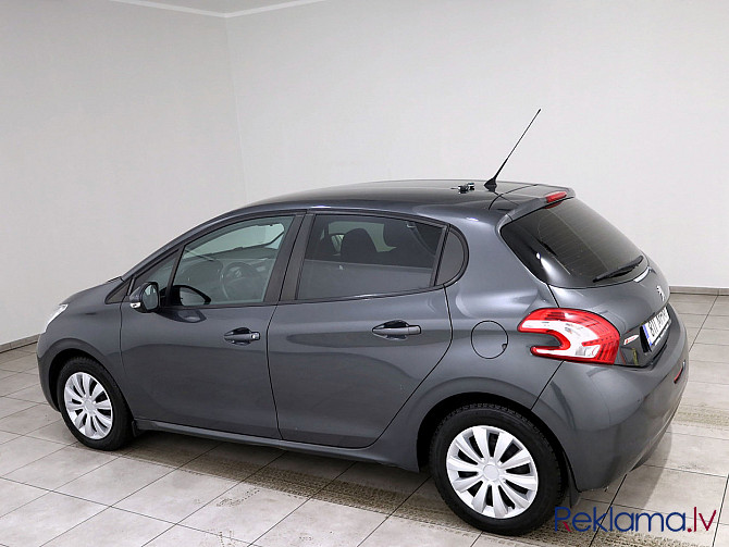 Peugeot 208 Allure 1.2 60kW Таллин - изображение 4