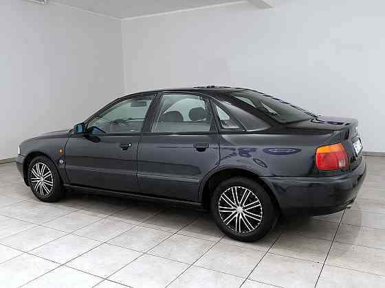 Audi A4 Comfortline 1.6 74kW Tallina