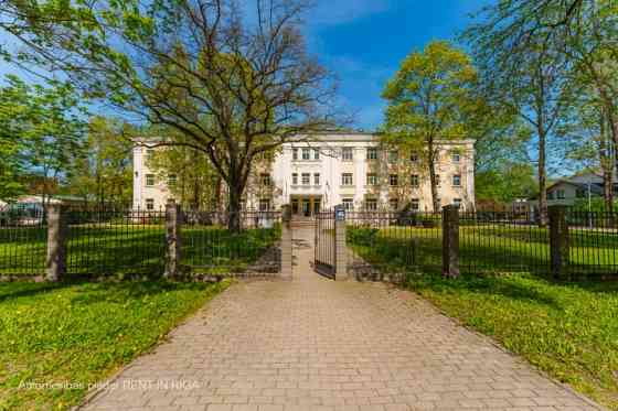 Freestanding office buildings with their own territory in Teika.  The big building - four floors and Рига