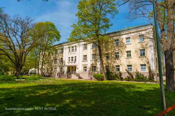 Freestanding office buildings with their own territory in Teika.  The big building - four floors and Rīga