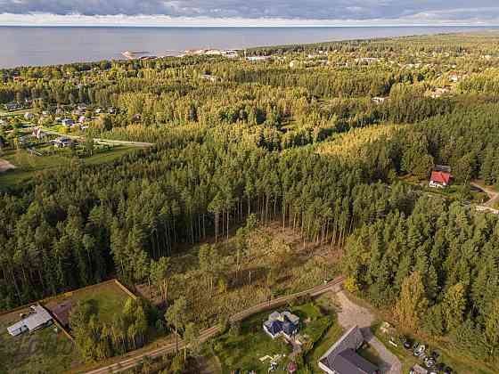 Pārdod zemi apbūvei izcilā vietā! Pieejami divi zemesgabali, kurus apvienojot, iegūst plašu 6545 m t Limbaži un Limbažu novads