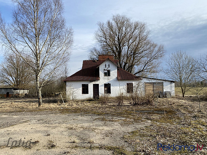 Pārdod zemes gabalu ar māju pie Salacas upes, Valmieras novadā, Skaņkalnes pagastā.
Zemes Valmiera un Valmieras novads - foto 2