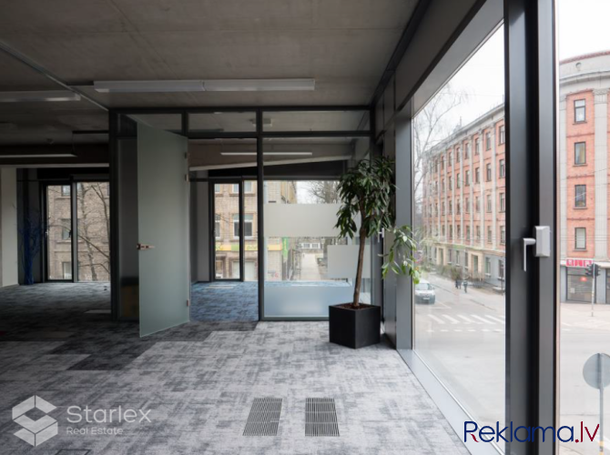 For lease level A office premises in the energy-efficient and high-quality class A office center Rīga - foto 2