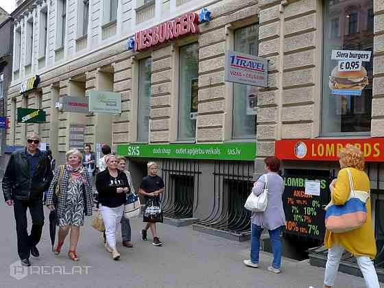 Pārdod ekskluzīvus dzīvokļus pašā jūras krastā Dzintaros. Villa Dietrich apderē izmantoti augstākās  Rīga