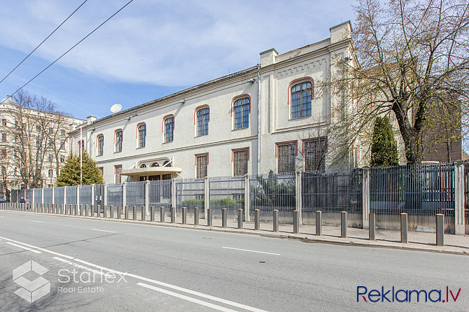 Iznomā tirdzniecības telpas Vecrīgā, Teātrā ielā 12 (Teātra/Vaļņu ielu Rīga - foto 2