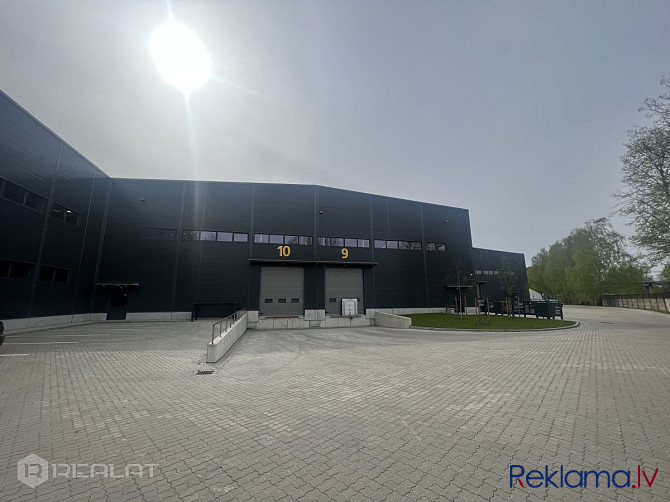 Iznomā noliktavas telpas ēkas 2. stāvā Pļavniekos  + Platība 1430 m2. , iespēja papildus Rīga - foto 18