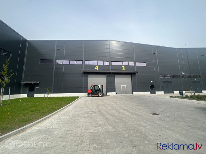 Iznomā noliktavas telpas ēkas 2. stāvā Pļavniekos  + Platība 1430 m2. , iespēja papildus Rīga - foto 17