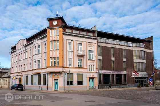 Pārdod mūsdienīgu 3 istabu dzīvokli jaunbūvē, kura kopējā platība ir 93,70 m un kas atrodas 2. stāvā Jūrmala