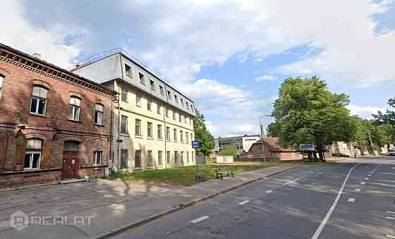 Jaunās A klases noliktavas Rumbulas loģistikas parkā pie A6 ceļa. Izdevīgā atrašanās vieta - līdz St Rīgas rajons