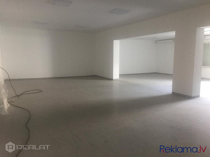 Iznomā plašas biroja telpas 440 m2. platībā  no kuriem 320 m2. ir atvērta tipa. Telpas ir Rīga - foto 4