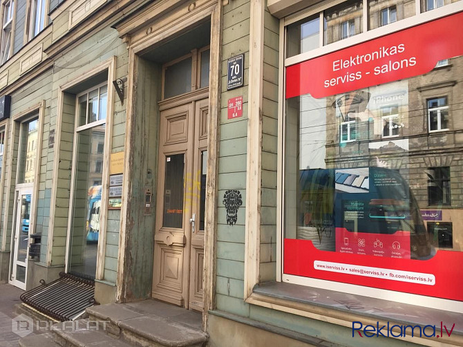 Iznomā biroja - tirdzniecības telpas ar tiešu izeju uz Mūkusalas ielu.Dotajā momentā telpās Rīga - foto 19